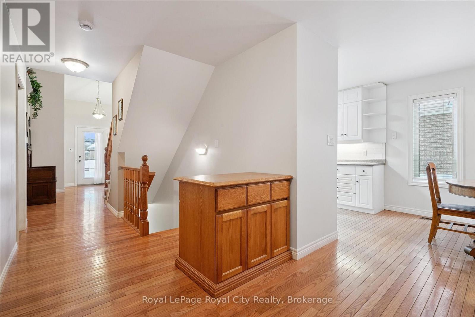 67 White Pine Way, Guelph, Ontario  N1G 4X7 - Photo 31 - X12786164