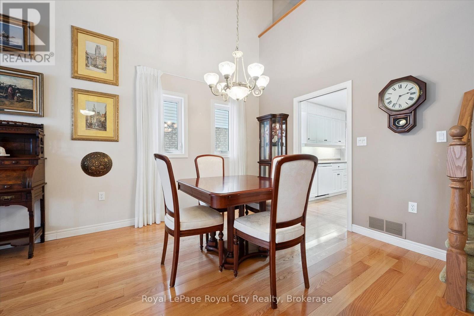 67 White Pine Way, Guelph, Ontario  N1G 4X7 - Photo 9 - X12786164