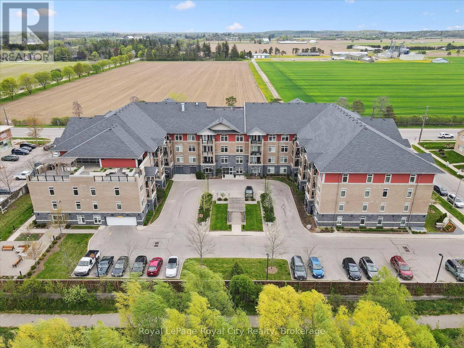 202 - 106 Bard Boulevard, Guelph, Ontario  N1L 0L8 - Photo 1 - X12786186