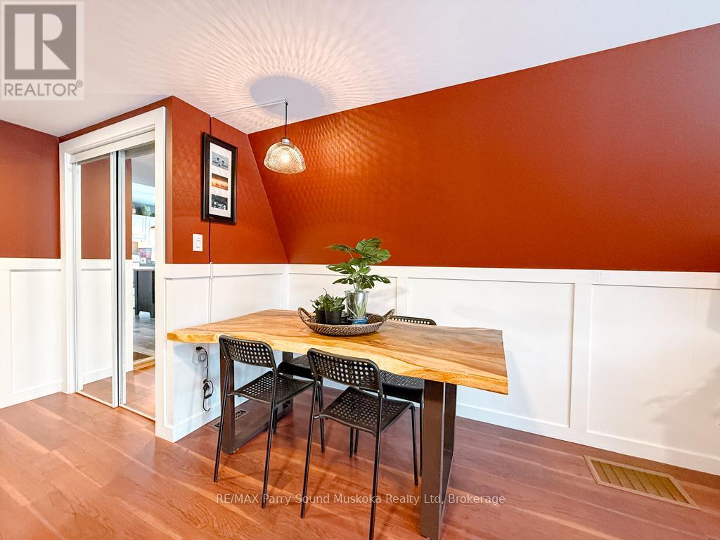 64 Horseshoe Lake Road, Seguin, Ontario  P2A 2W8 - Photo 17 - X12786190