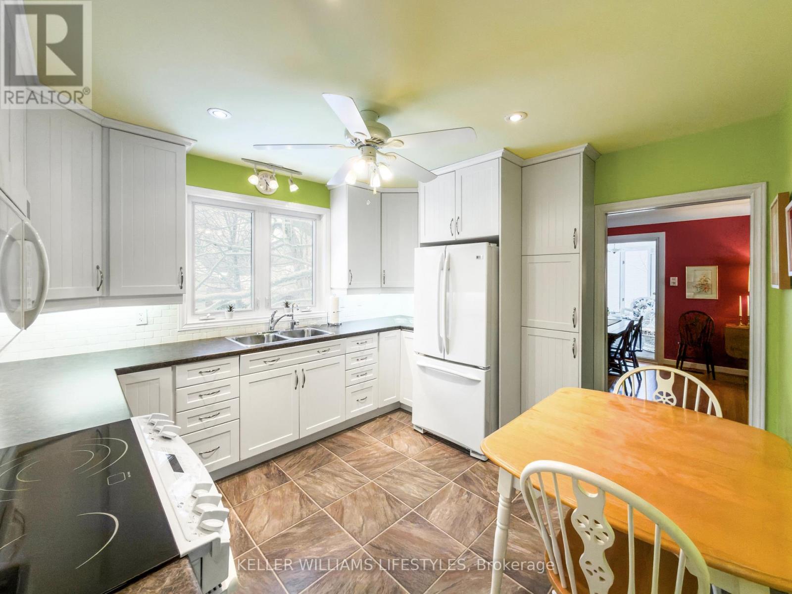 824 Manchester Road, London North, Ontario  N6H 4J6 - Photo 12 - X12786138