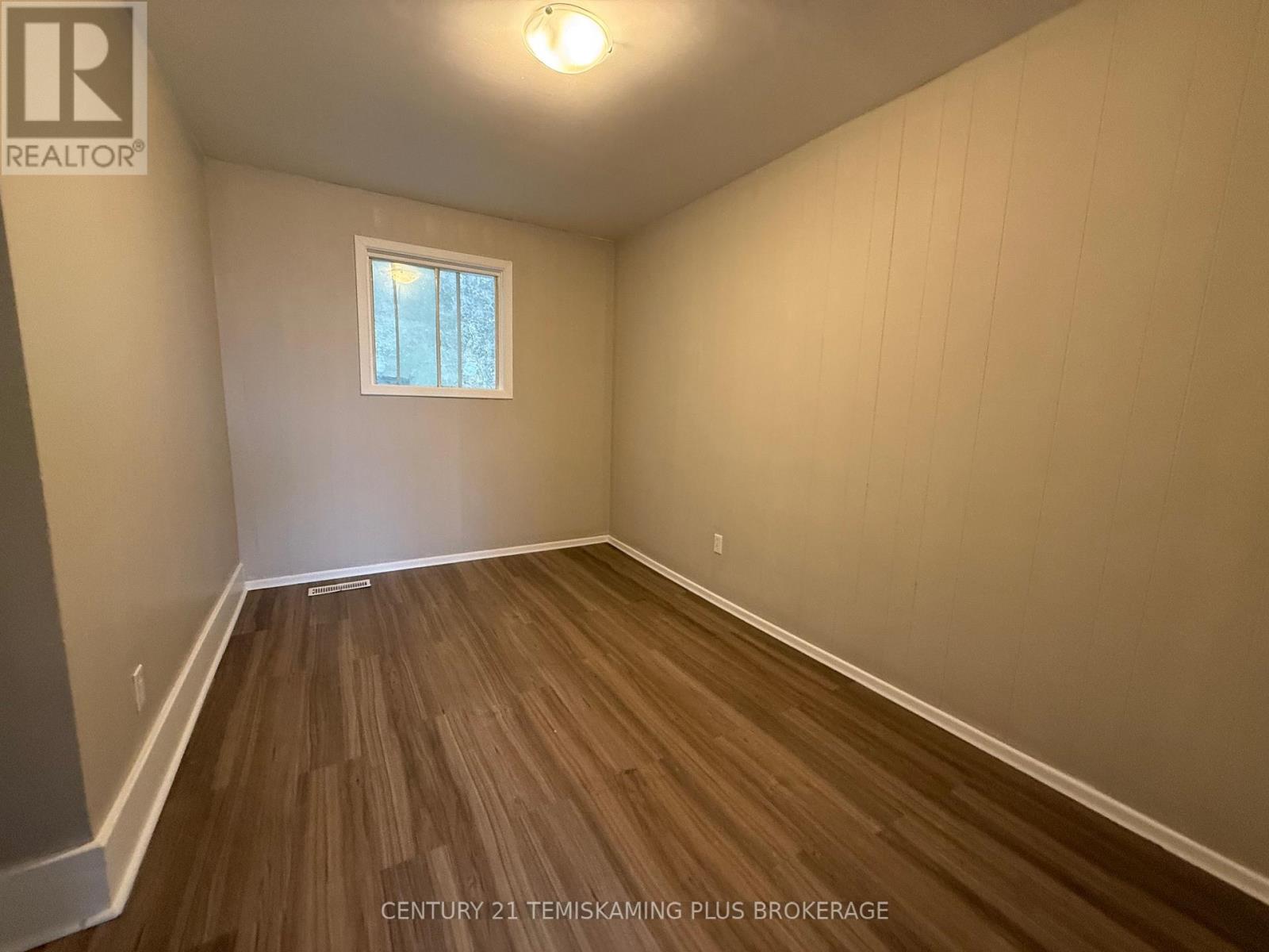 5 Mckelvie Avenue, Kirkland Lake (Kl & Area), Ontario  P2N 2K3 - Photo 6 - T12786154