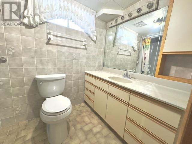 604 Rosewood Cres, Thunder Bay, Ontario  P7E 2R4 - Photo 21 - TB2600228