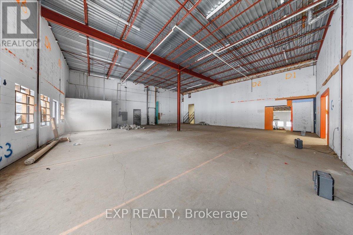 716 Industrial Avenue, Ottawa, Ontario  K1G 0Y9 - Photo 12 - X12786188