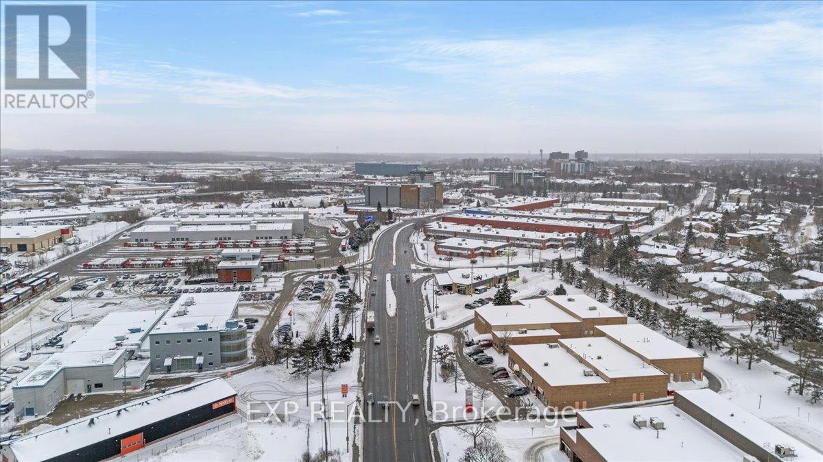 716 Industrial Avenue, Ottawa, Ontario  K1G 0Y9 - Photo 2 - X12786188