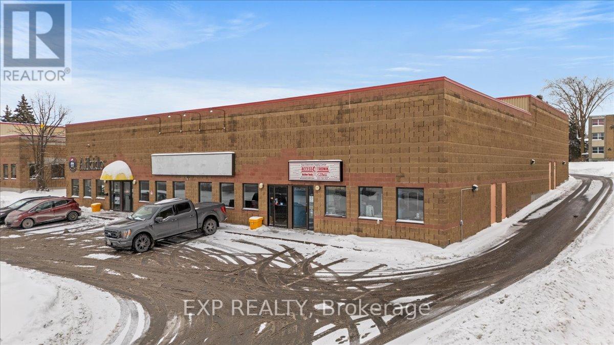 716 Industrial Avenue, Ottawa, Ontario  K1G 0Y9 - Photo 25 - X12786188