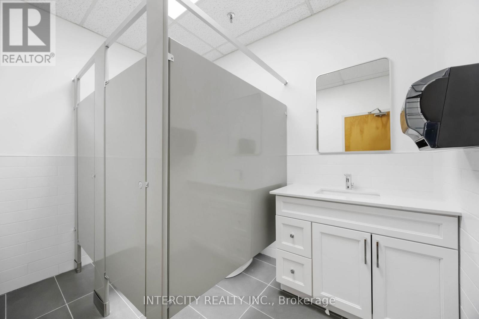 Unit A/b - 65 Melford Drive, Toronto (Malvern), Ontario  M1B 2G6 - Photo 39 - E12401858