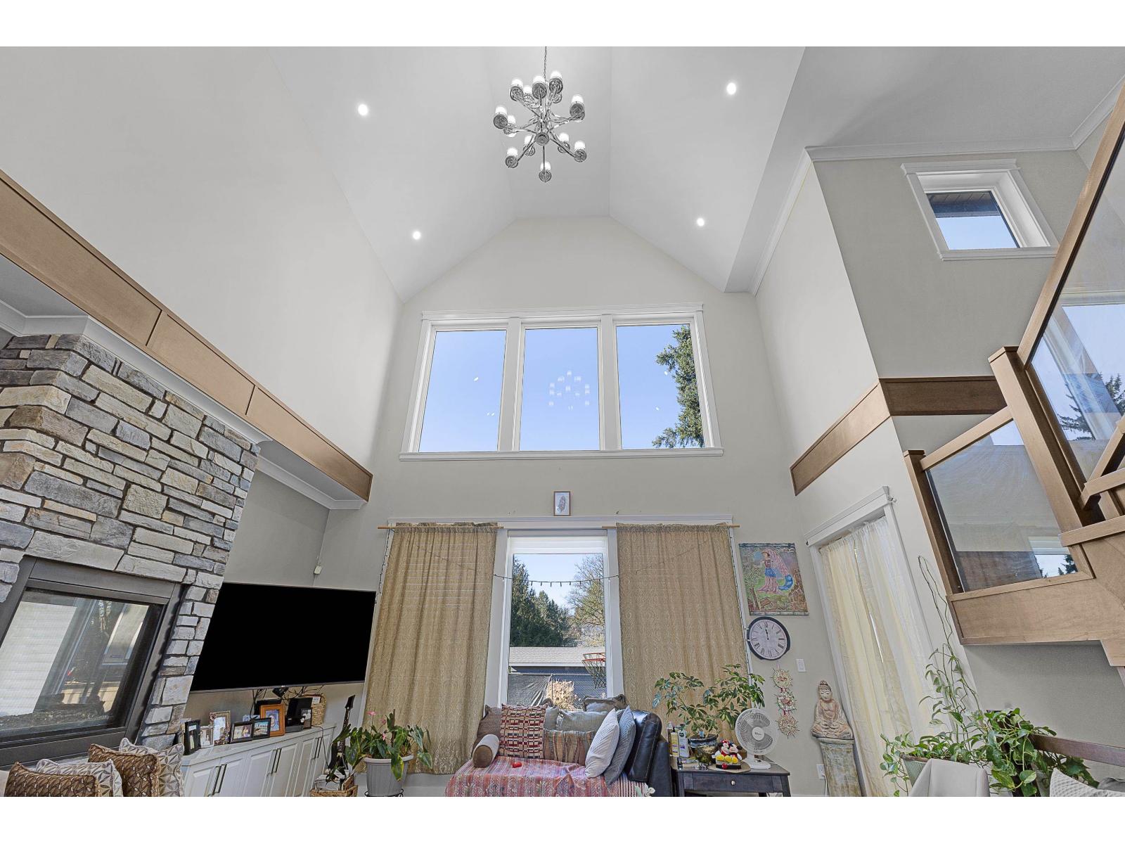 4033 Prairie Street, Abbotsford, British Columbia  V4X 1X2 - Photo 4 - R3087537