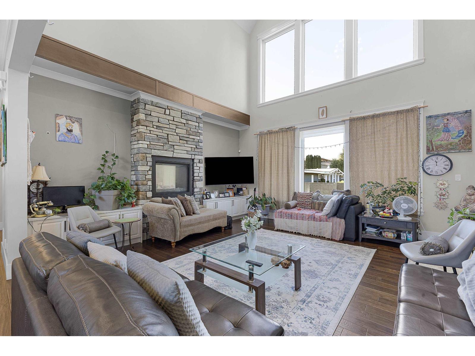 4033 Prairie Street, Abbotsford, British Columbia  V4X 1X2 - Photo 3 - R3087537