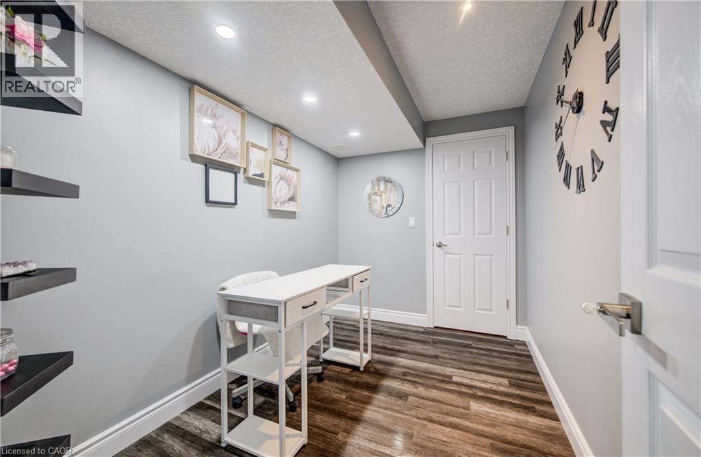 502 Woodbine Avenue, Kitchener, Ontario  N2R 0A6 - Photo 39 - 40800916