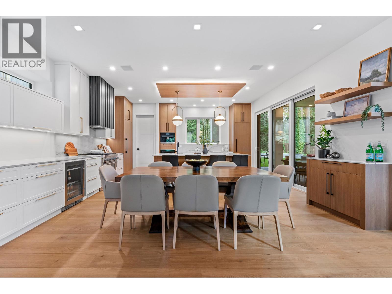 4528 Skyline Drive, North Vancouver, British Columbia  V7R 3H1 - Photo 11 - R3089495