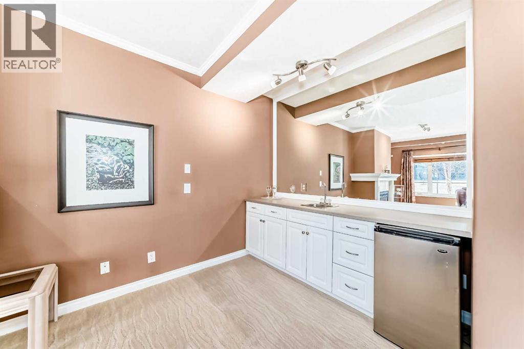 206 Shannon Estates Terrace Sw, Calgary, Alberta  T2Y 4C6 - Photo 32 - A2283369