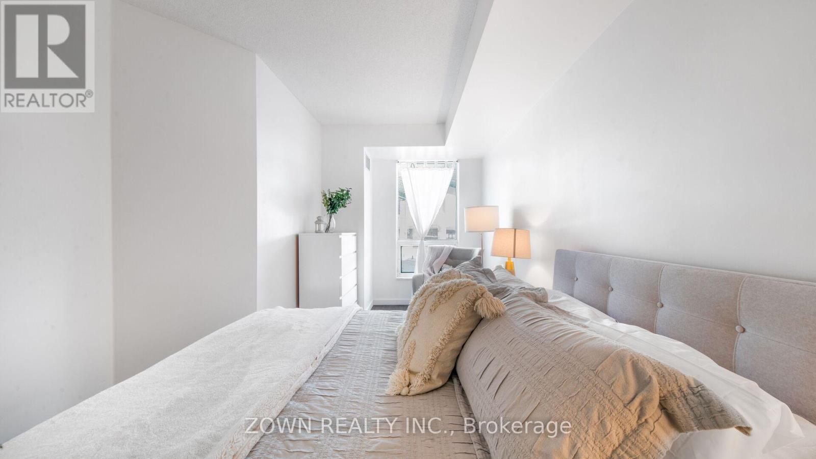 220 - 231 Fort York Boulevard, Toronto, Ontario  M5V 1B2 - Photo 45 - C12786114