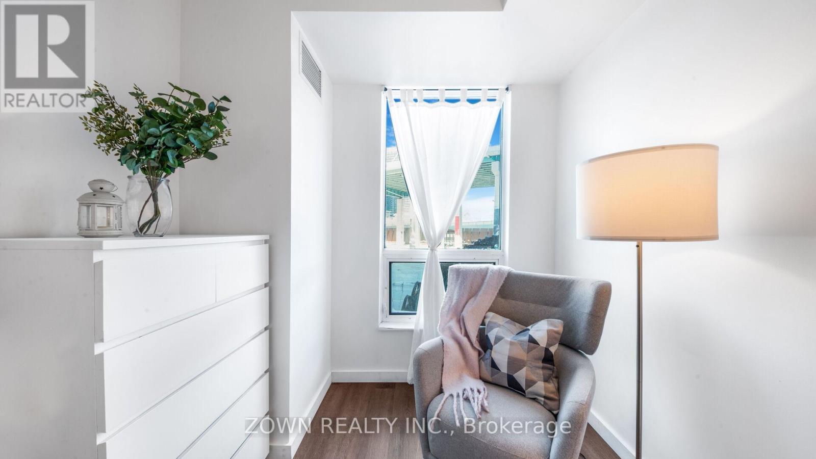 220 - 231 Fort York Boulevard, Toronto, Ontario  M5V 1B2 - Photo 47 - C12786114