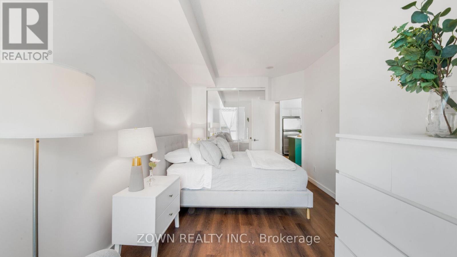 220 - 231 Fort York Boulevard, Toronto, Ontario  M5V 1B2 - Photo 48 - C12786114