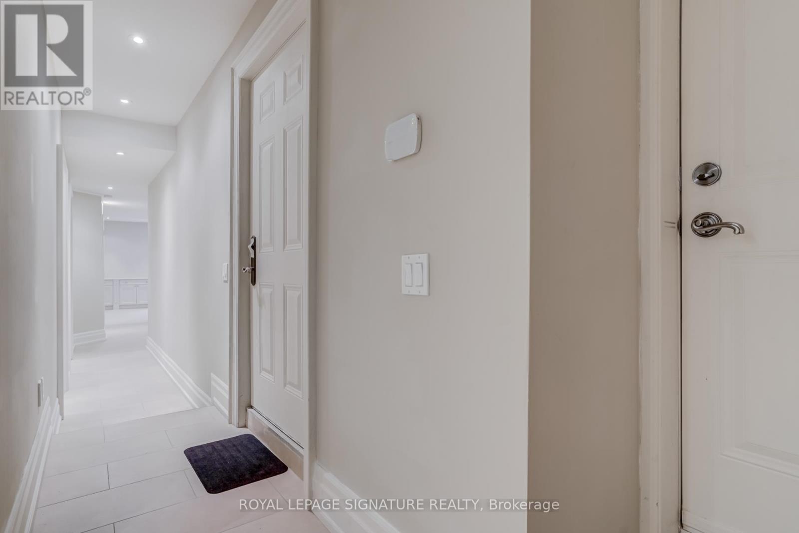 132 Cameron Avenue, Toronto, Ontario  M2N 7E2 - Photo 7 - C12786178