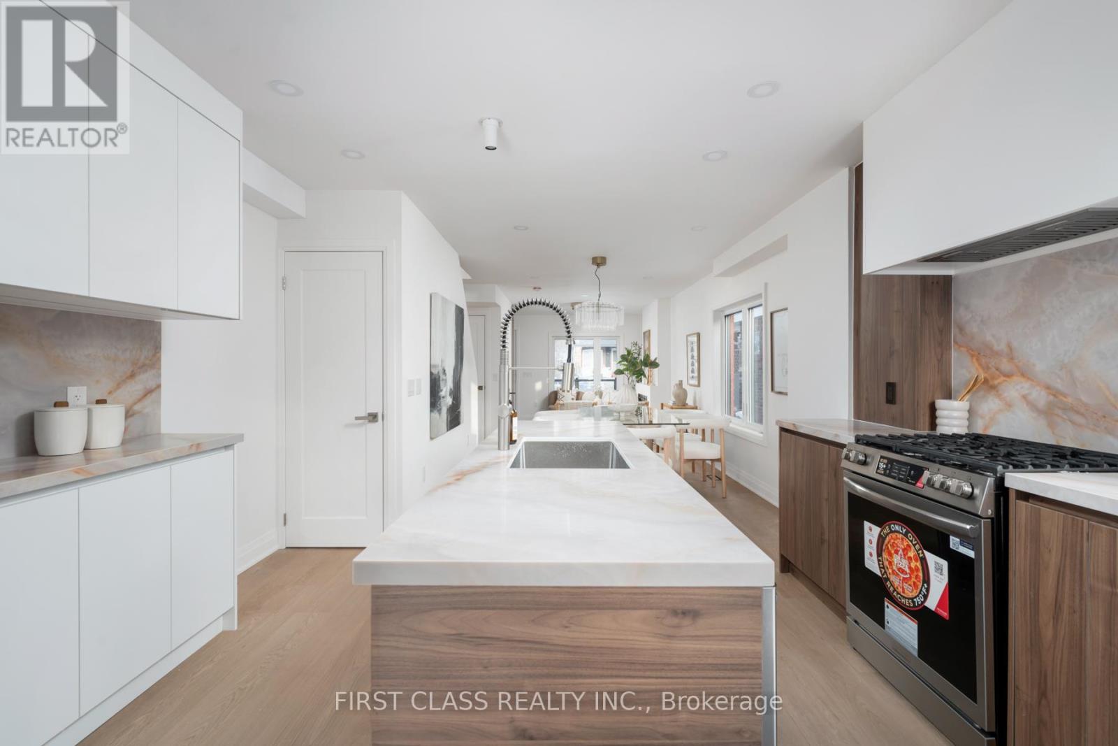 38 Bonnie Brae Boulevard, Toronto, Ontario  M4J 4N2 - Photo 18 - E12786182