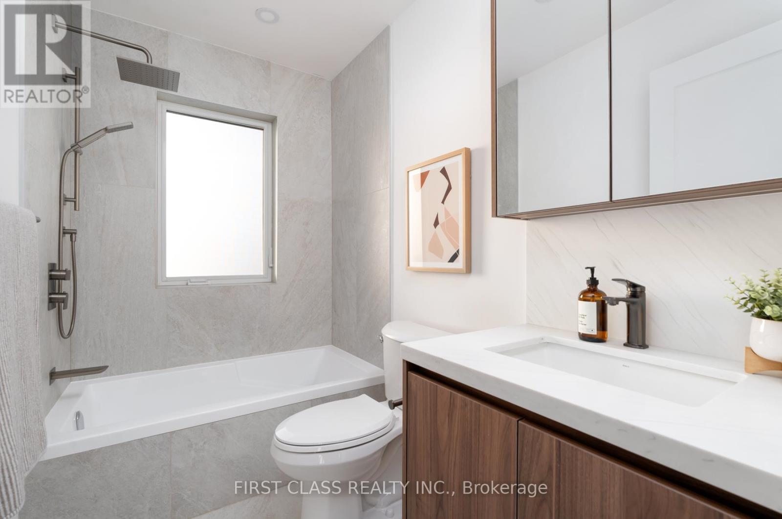 38 Bonnie Brae Boulevard, Toronto, Ontario  M4J 4N2 - Photo 19 - E12786182