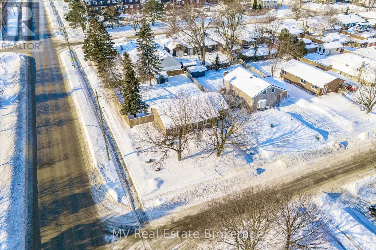 519 Shortreed Avenue, Centre Wellington (Fergus), Ontario  N1M 3H4 - Photo 40 - X12784620