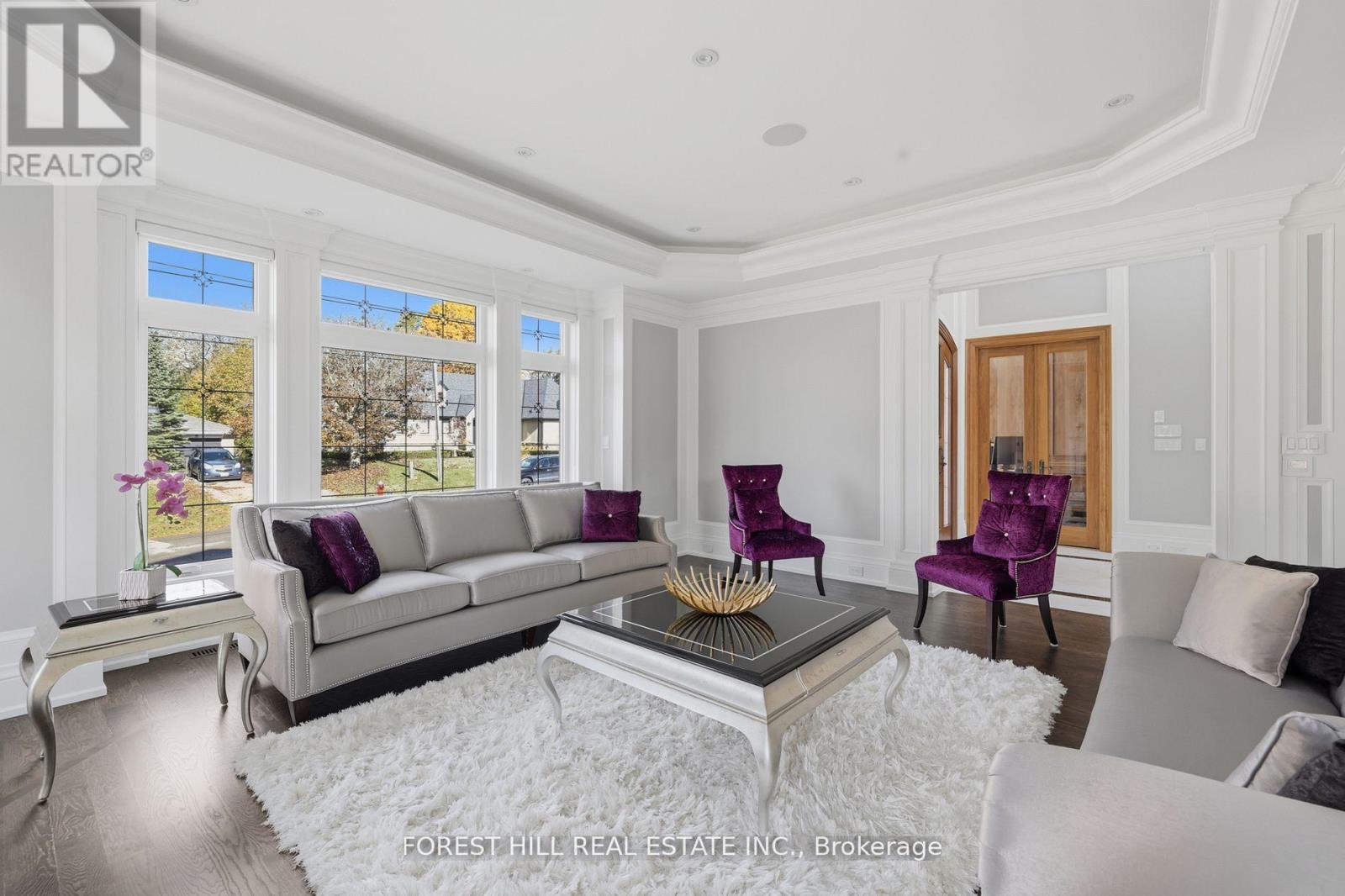 39 Patricia Drive E, King, Ontario  L7B 1H5 - Photo 10 - N12786090