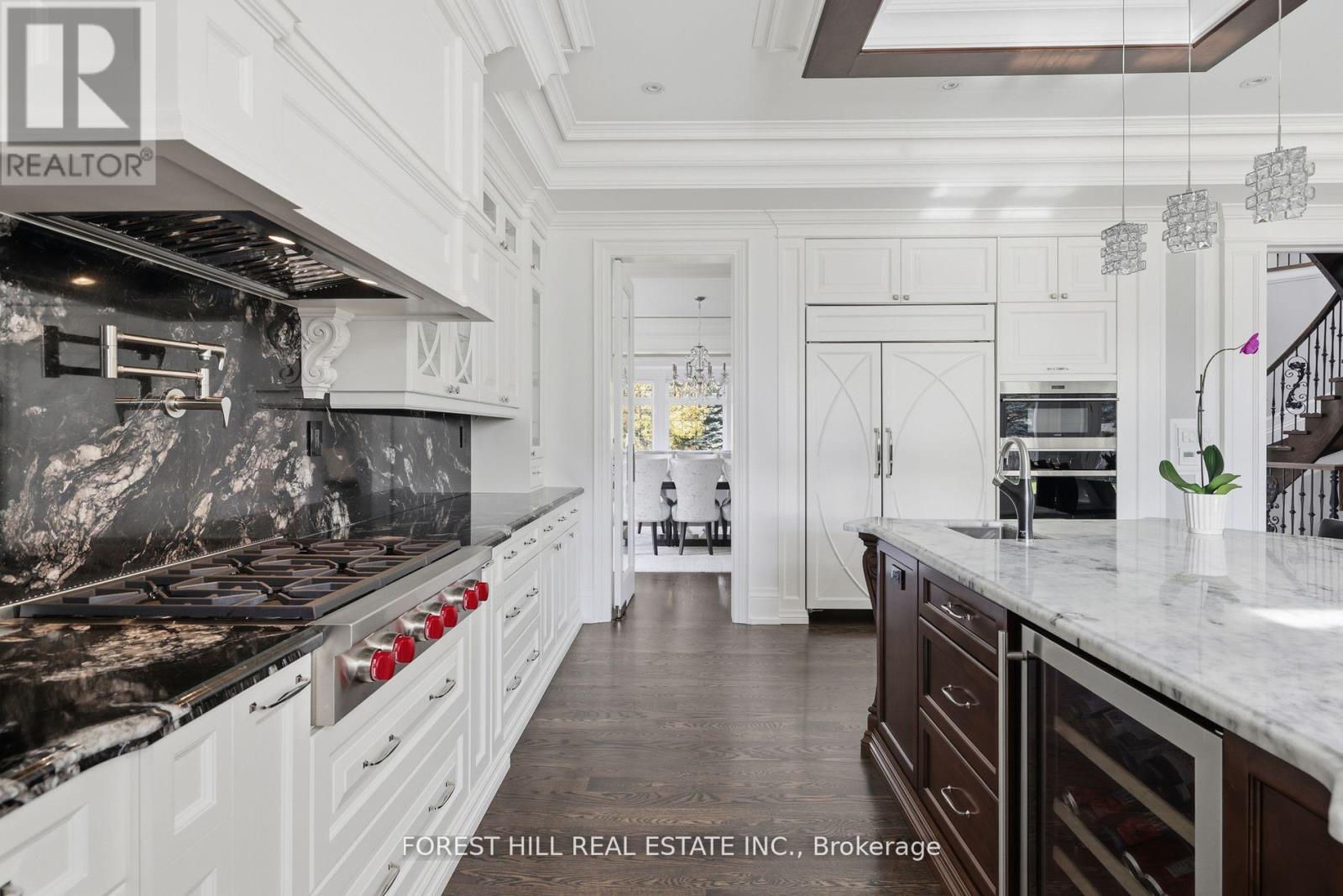 39 Patricia Drive E, King, Ontario  L7B 1H5 - Photo 19 - N12786090