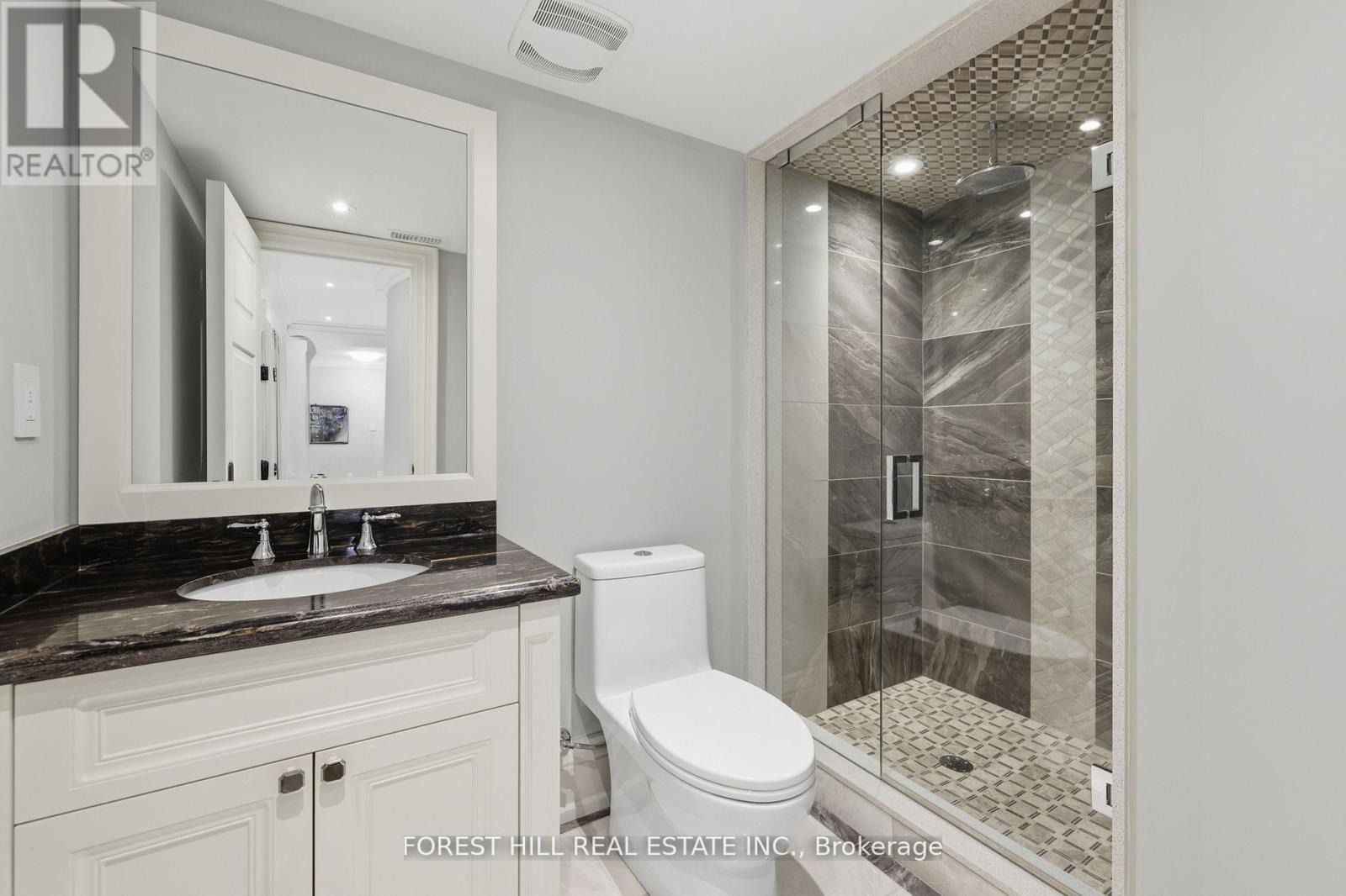 39 Patricia Drive E, King, Ontario  L7B 1H5 - Photo 46 - N12786090