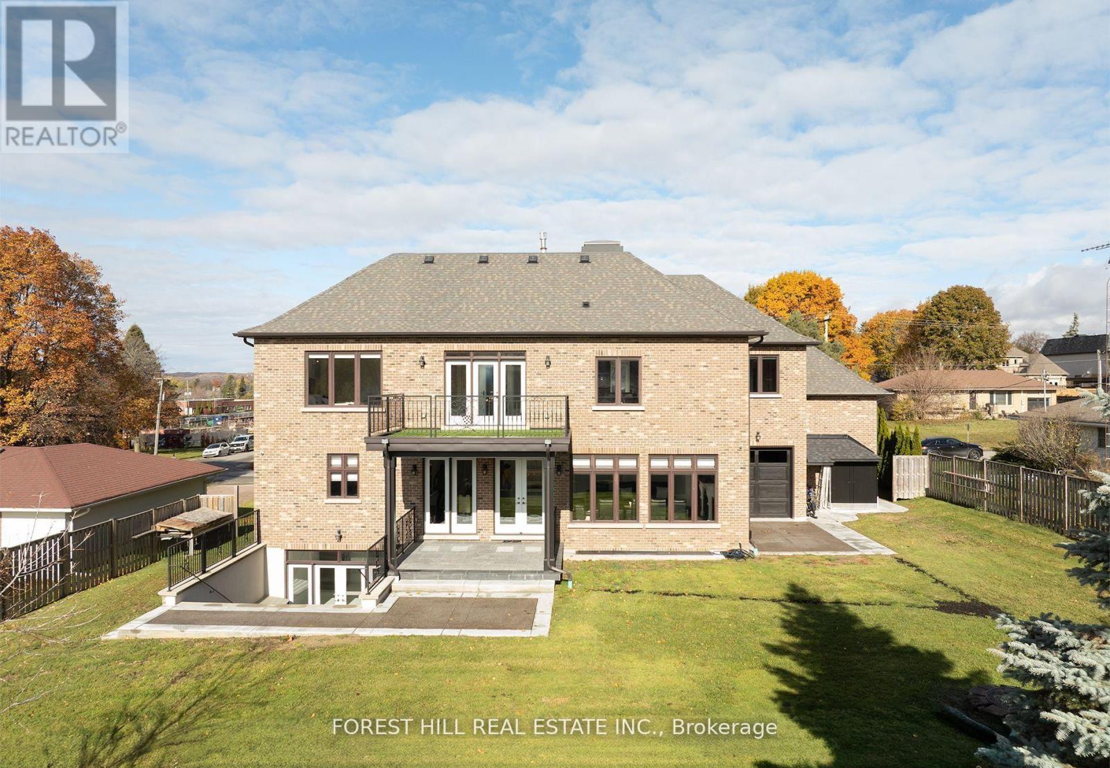 39 Patricia Drive E, King, Ontario  L7B 1H5 - Photo 47 - N12786090