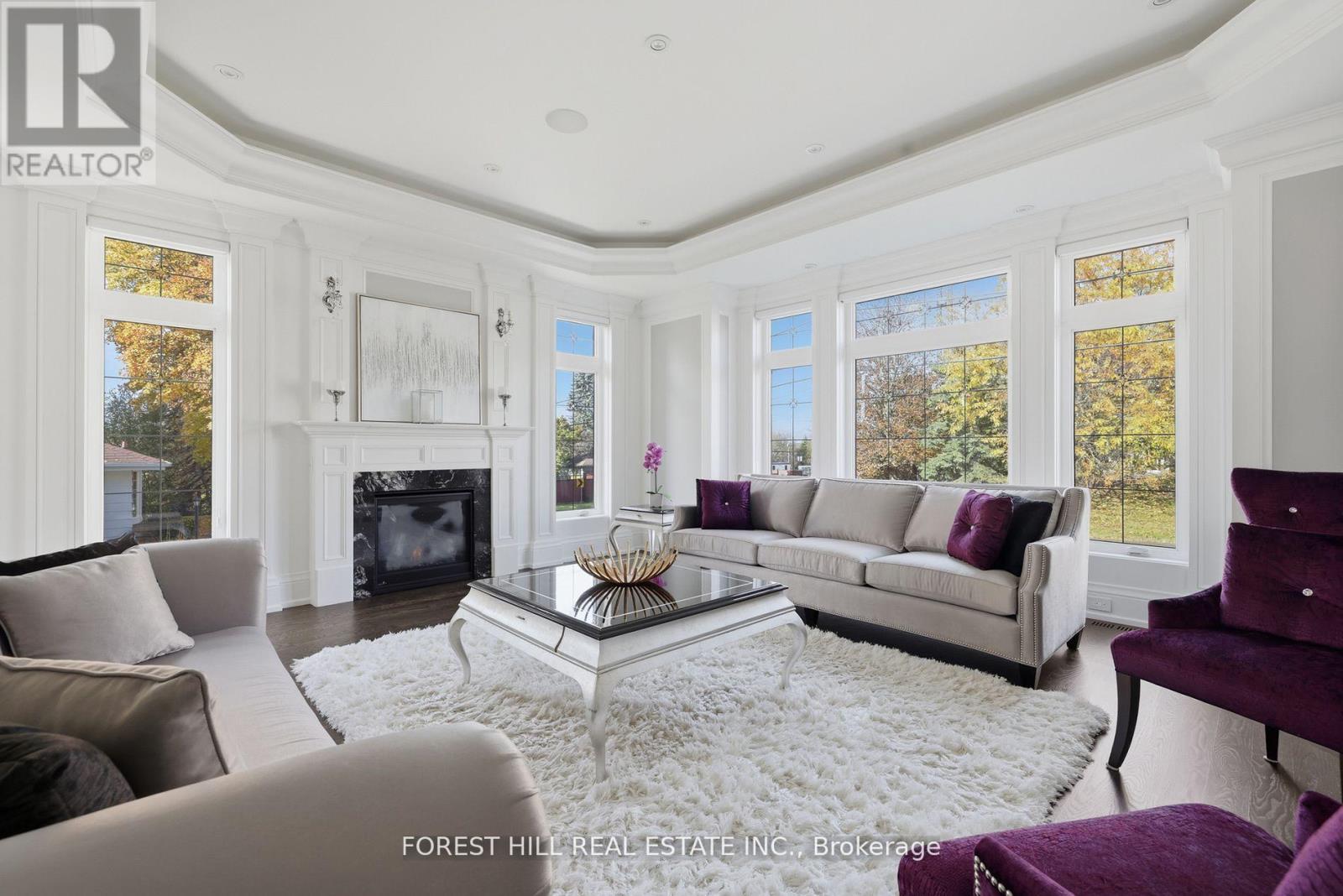 39 Patricia Drive E, King, Ontario  L7B 1H5 - Photo 8 - N12786090