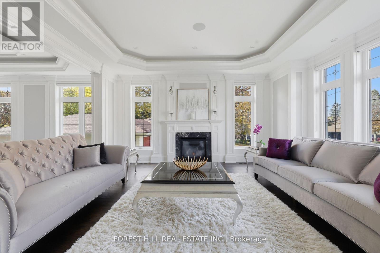 39 Patricia Drive E, King, Ontario  L7B 1H5 - Photo 9 - N12786090