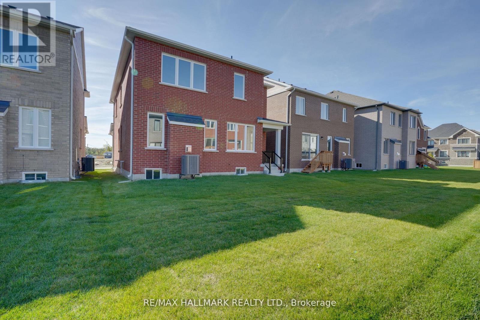 626 Newlove Street, Innisfil, Ontario  L9S 0R9 - Photo 28 - N12786130