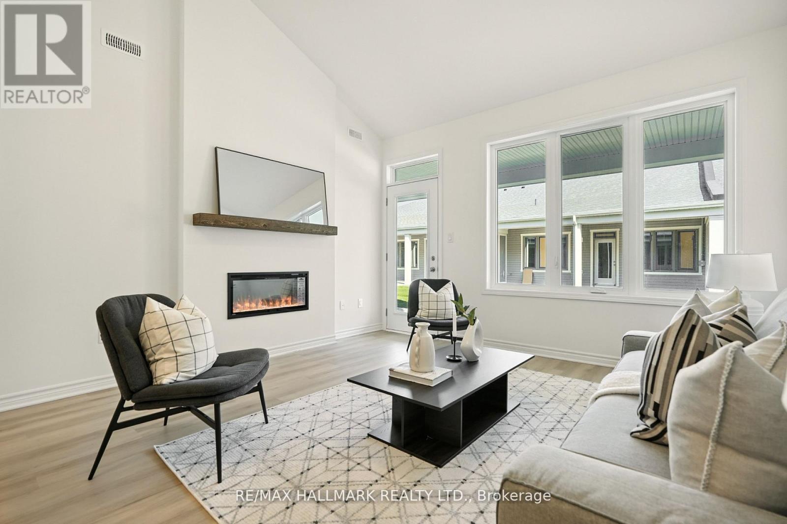 716 Keast Place, Innisfil, Ontario  L9S 0S9 - Photo 13 - N12786146