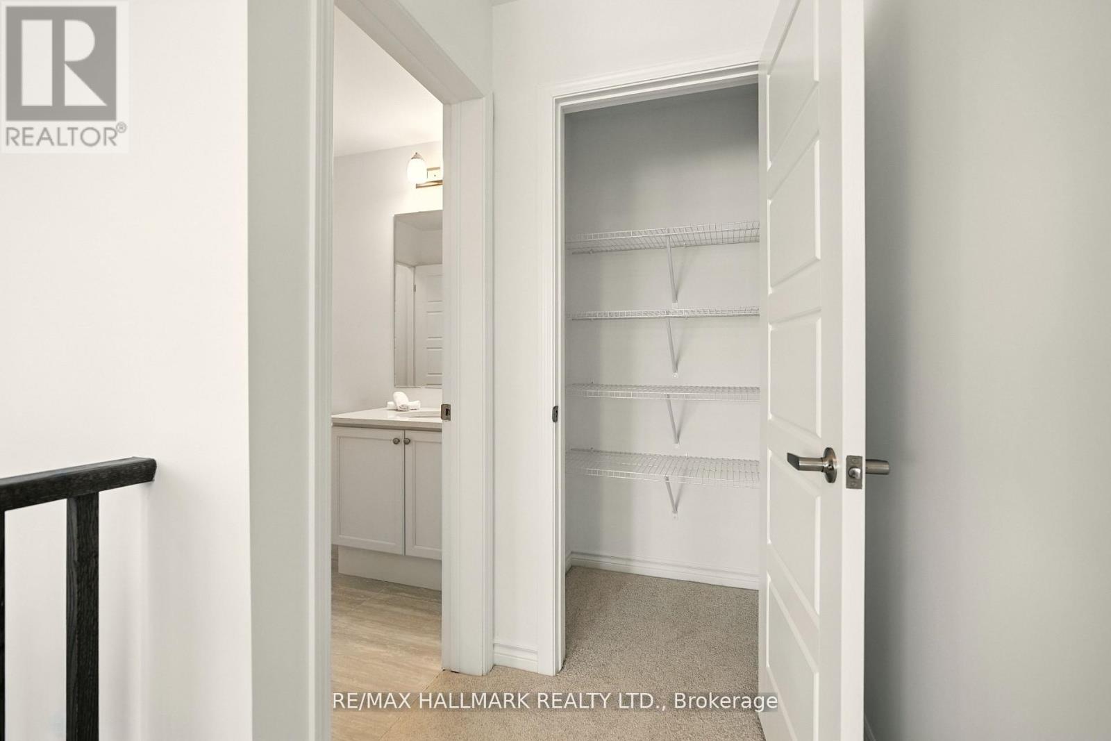 716 Keast Place, Innisfil, Ontario  L9S 0S9 - Photo 34 - N12786146