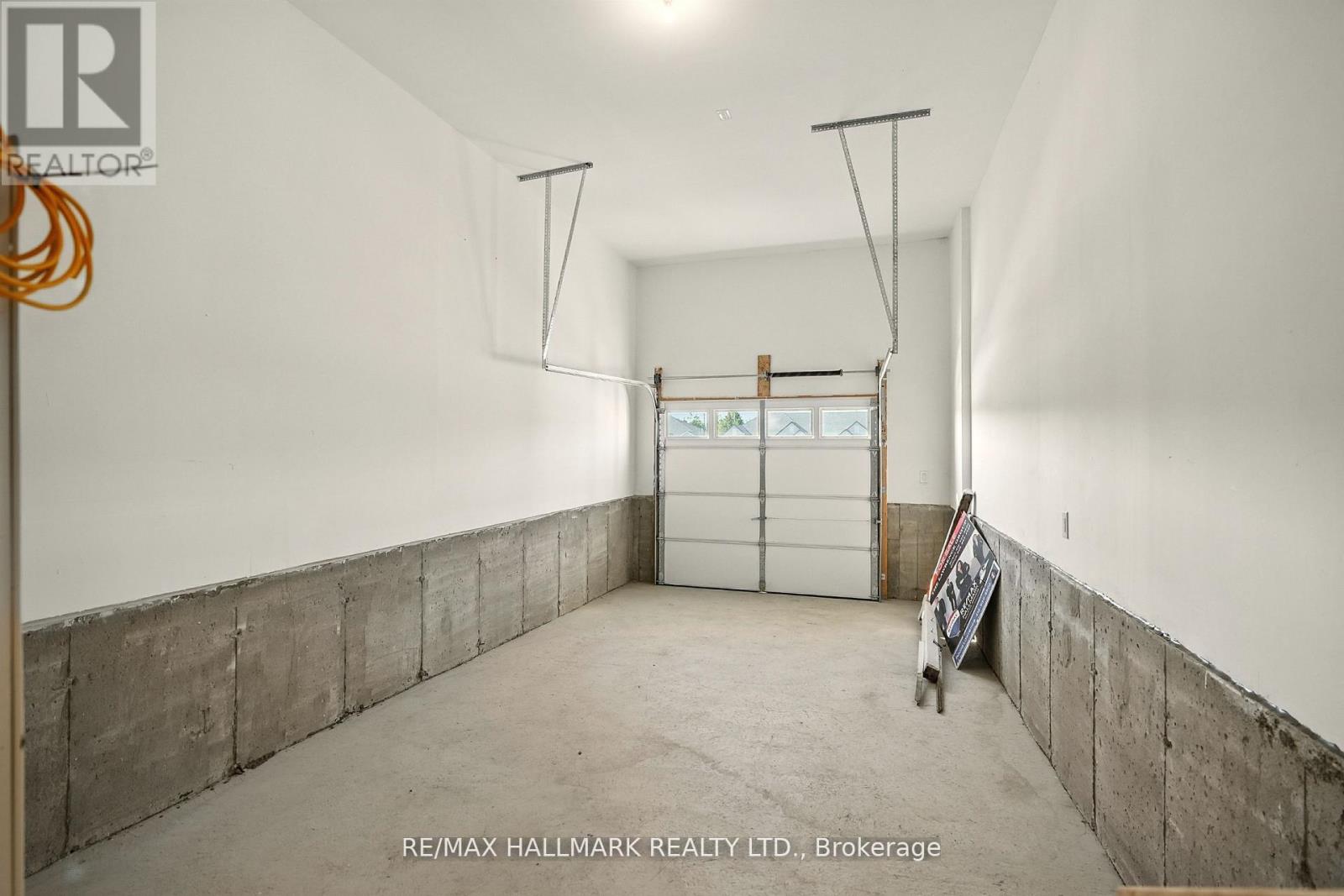 716 Keast Place, Innisfil, Ontario  L9S 0S9 - Photo 37 - N12786146