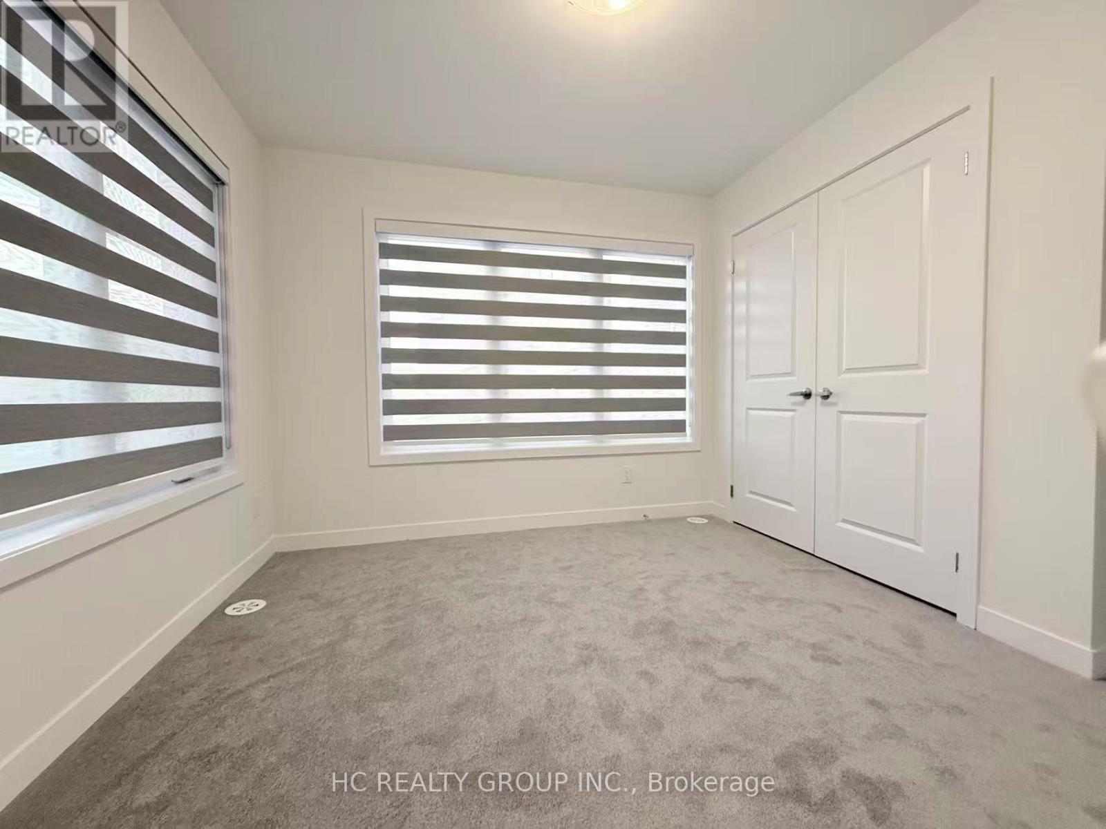 27 Harvey Bunker Crescent, Markham, Ontario  L6C 3M6 - Photo 3 - N12786160