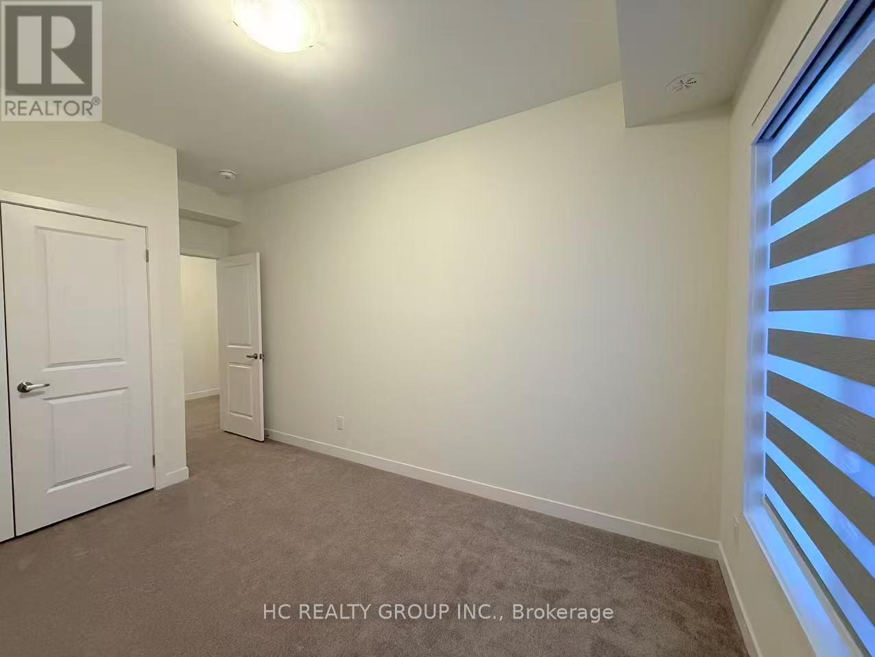 27 Harvey Bunker Crescent, Markham, Ontario  L6C 3M6 - Photo 8 - N12786160