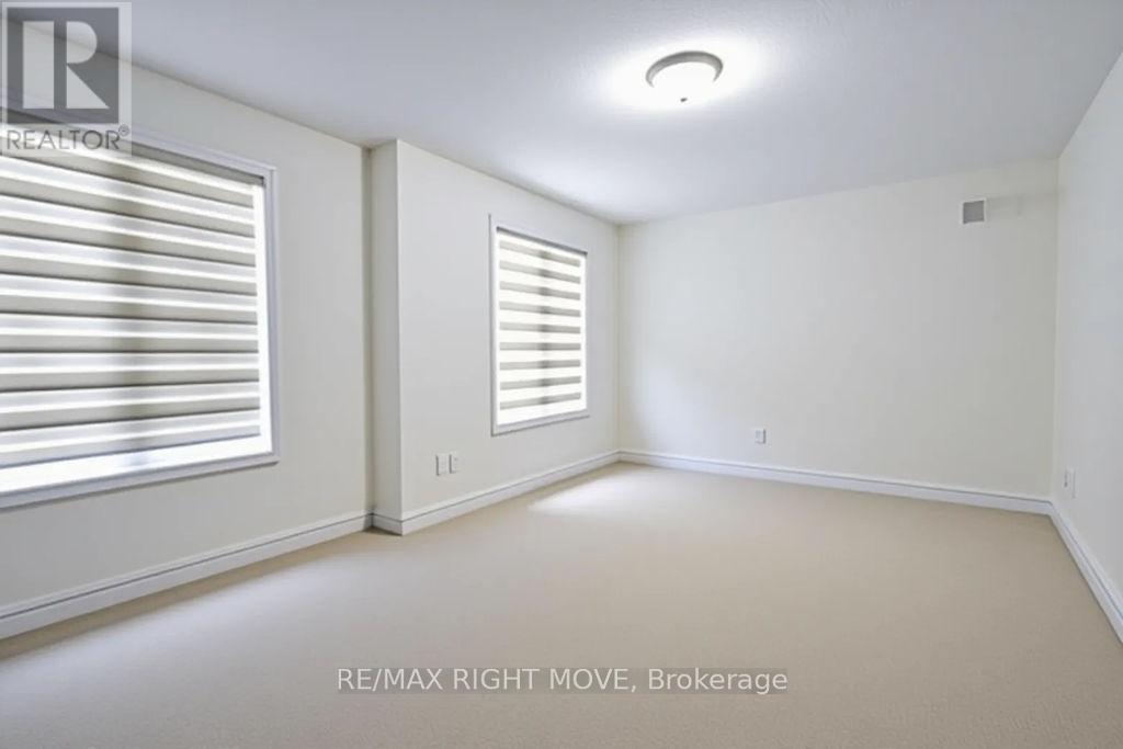 90 Atlantis Drive, Orillia, Ontario  L3V 8L4 - Photo 11 - S12786192