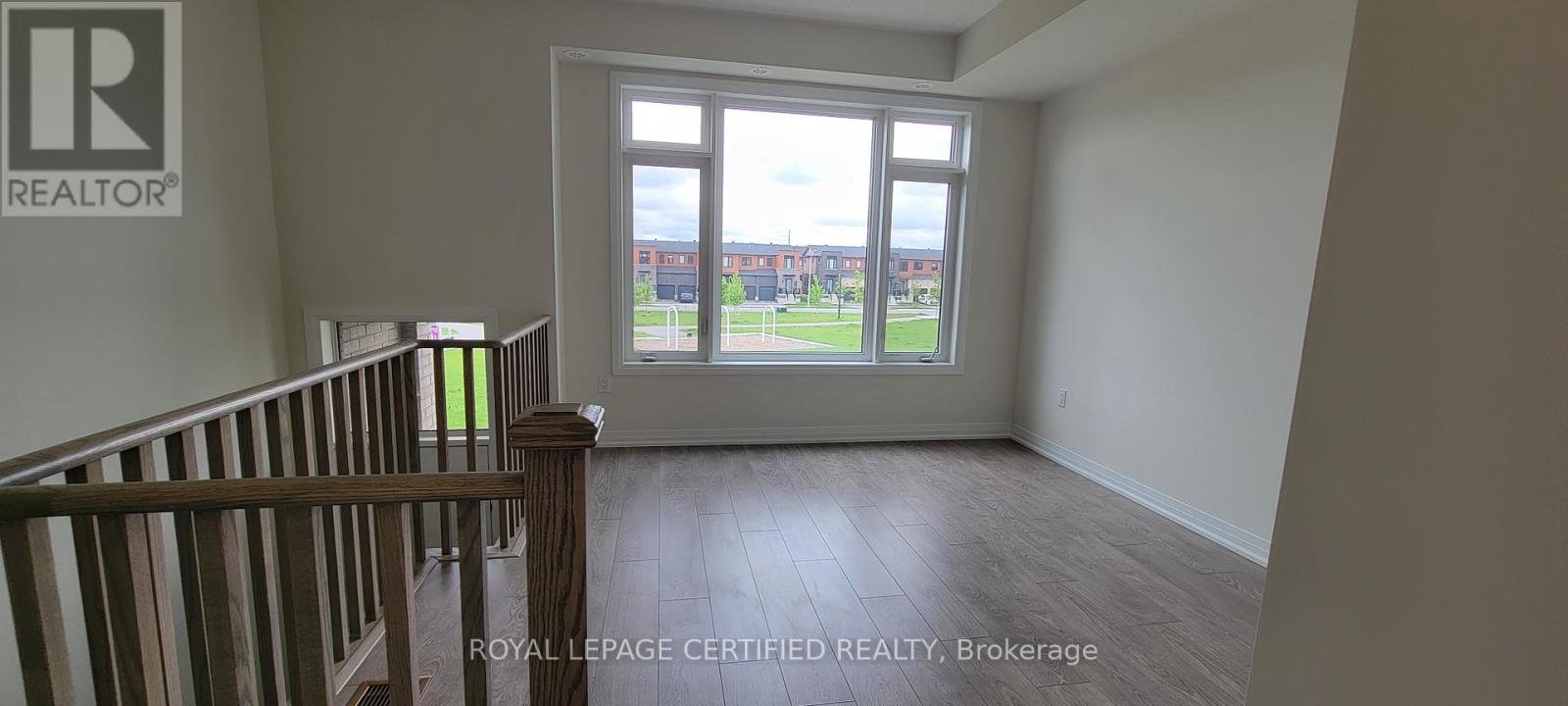 31 Cherryhill Lane, Barrie (Painswick South), Ontario  L4N 5K7 - Photo 8 - S12780962