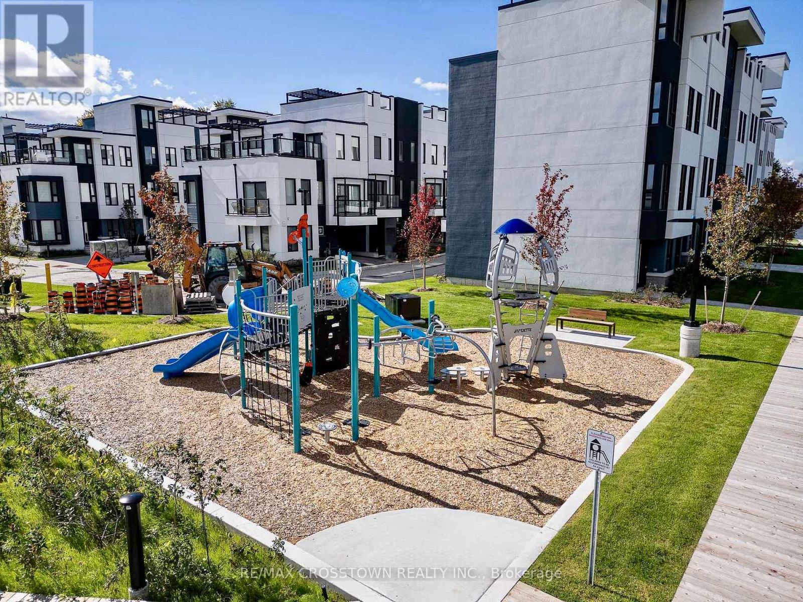 18 Mariners Pier Way, Orillia, Ontario  L3V 8P4 - Photo 39 - S12783204