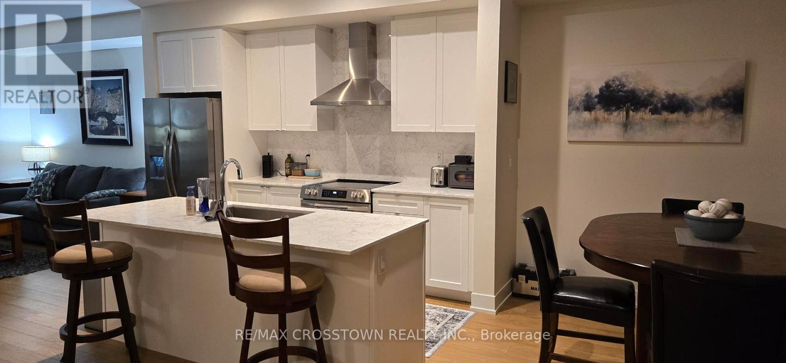 18 Mariners Pier Way, Orillia, Ontario  L3V 8P4 - Photo 11 - S12783204