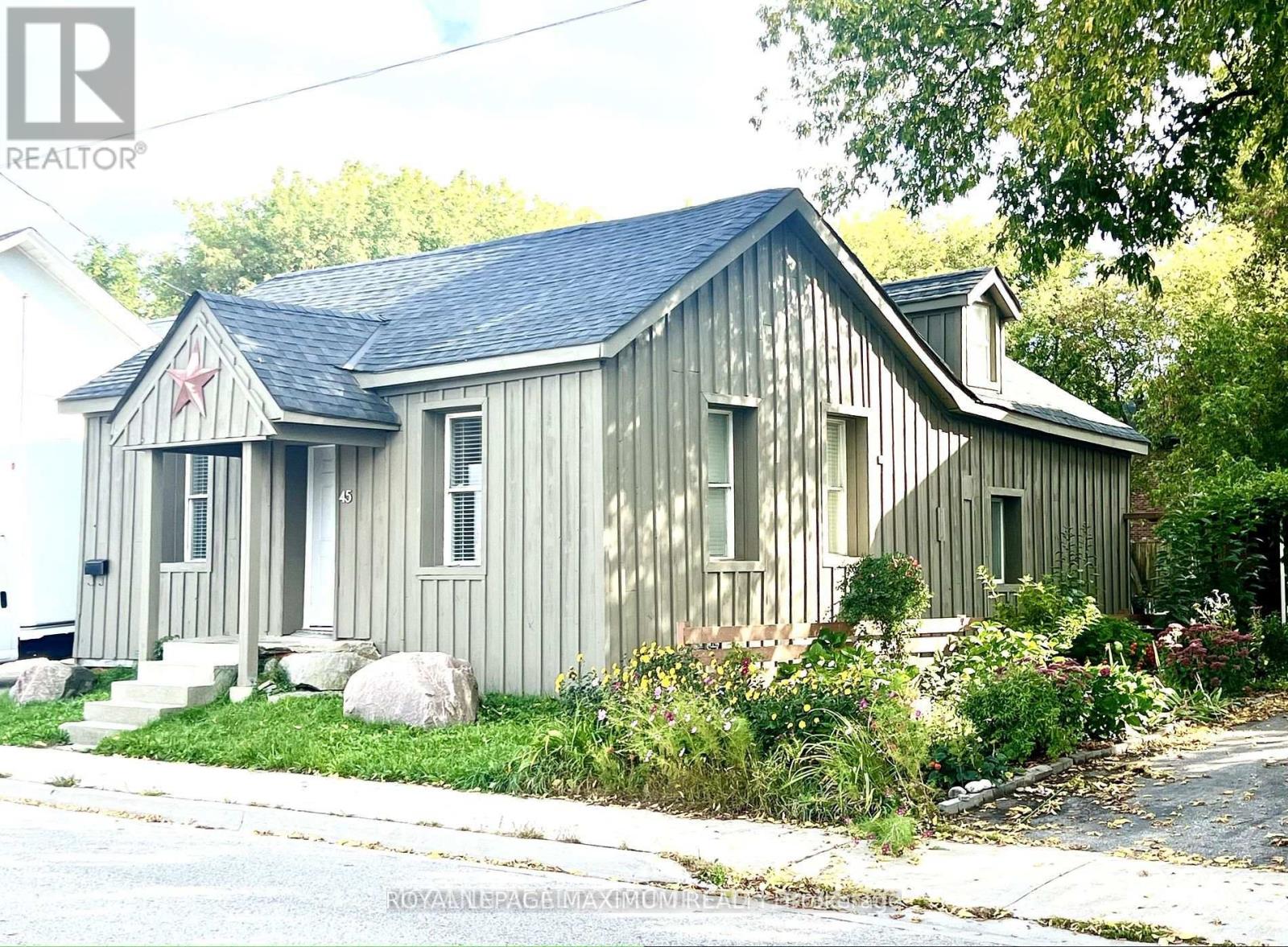 45 GOWAN STREET, Barrie, Ontario