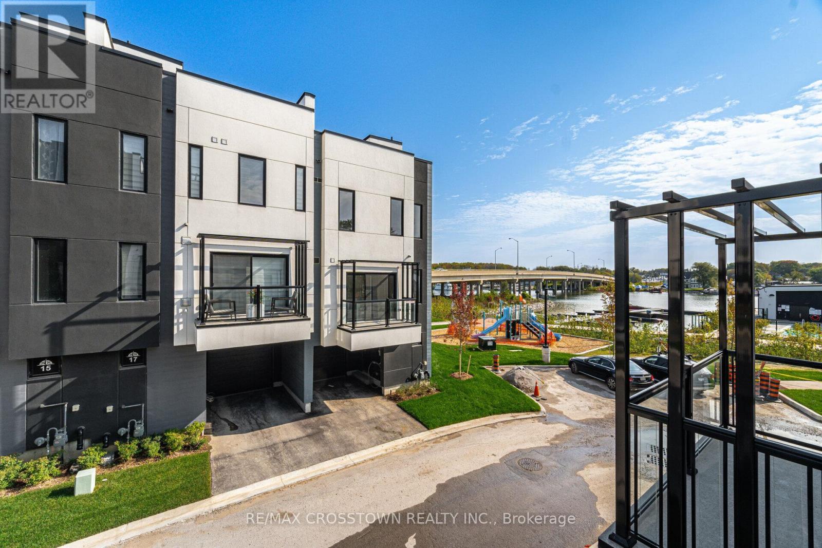 18 Mariners Pier Way, Orillia, Ontario  L3V 8P4 - Photo 37 - S12783204