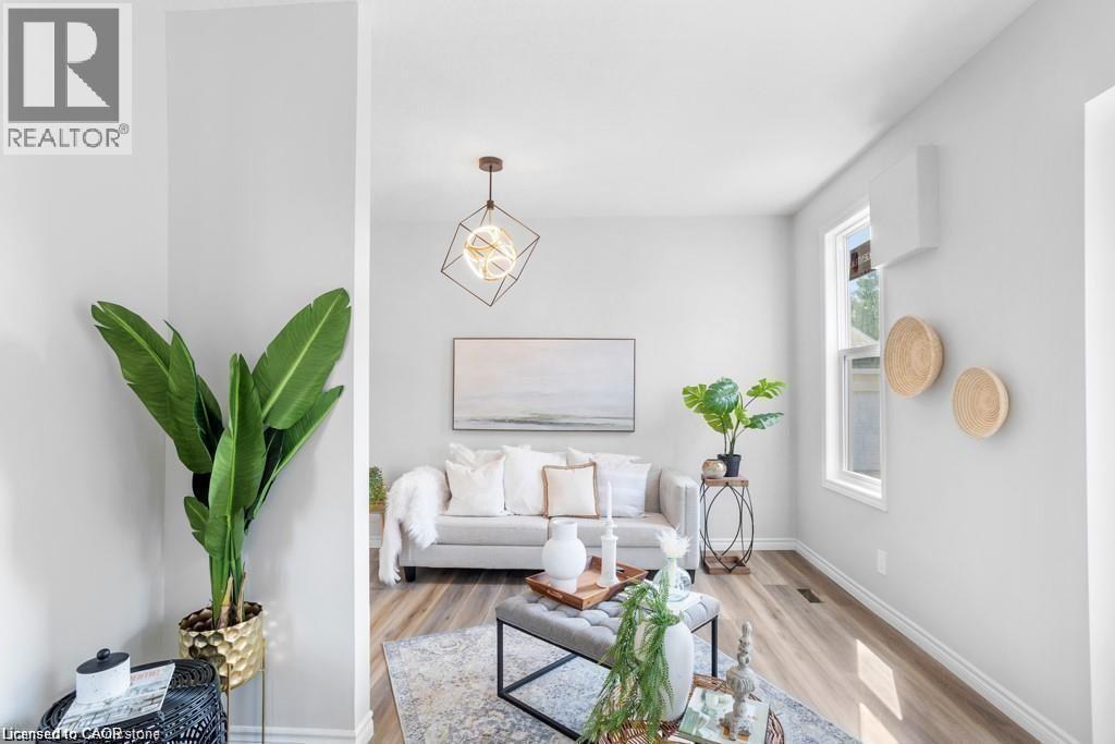 87 S Talbot Street S, Simcoe, Ontario  N3Y 2Z4 - Photo 5 - 40805015