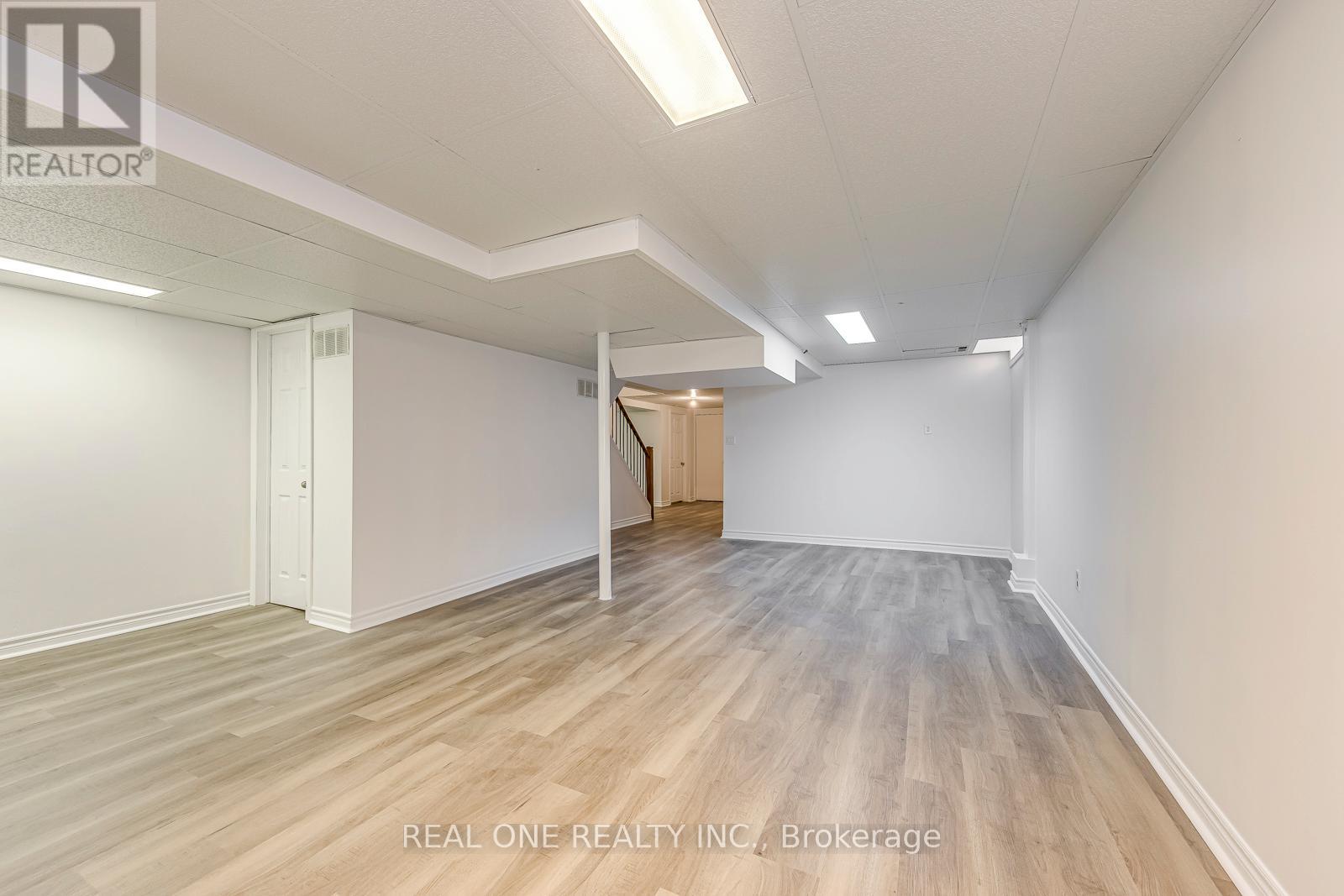 5192 Castlefield Drive, Mississauga, Ontario  L5V 1S2 - Photo 30 - W12786120