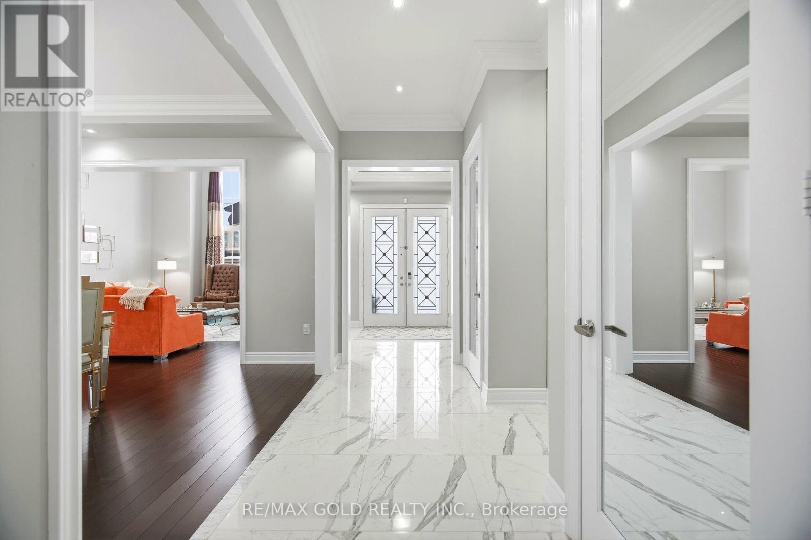 6 Hagerman Road, Brampton, Ontario  L6P 4C1 - Photo 10 - W12786176