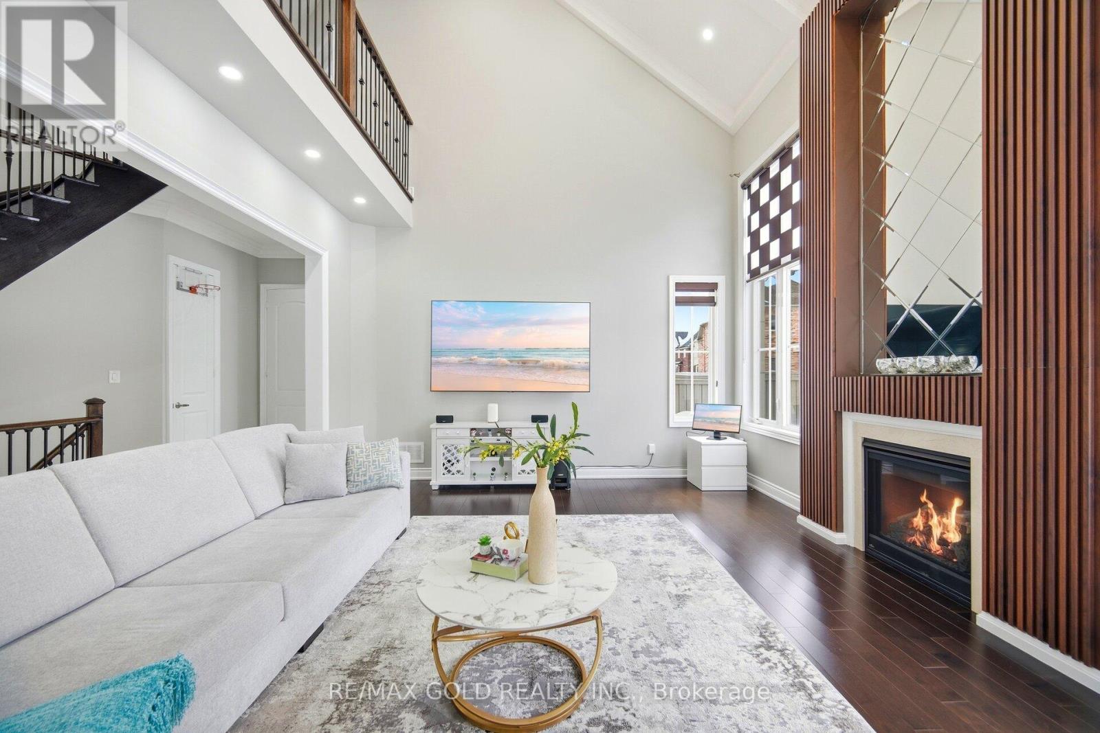 6 Hagerman Road, Brampton, Ontario  L6P 4C1 - Photo 12 - W12786176