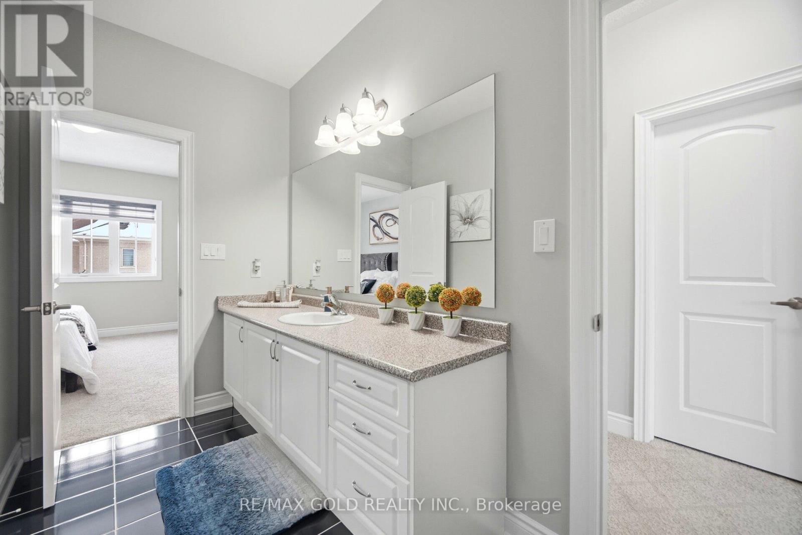 6 Hagerman Road, Brampton, Ontario  L6P 4C1 - Photo 34 - W12786176