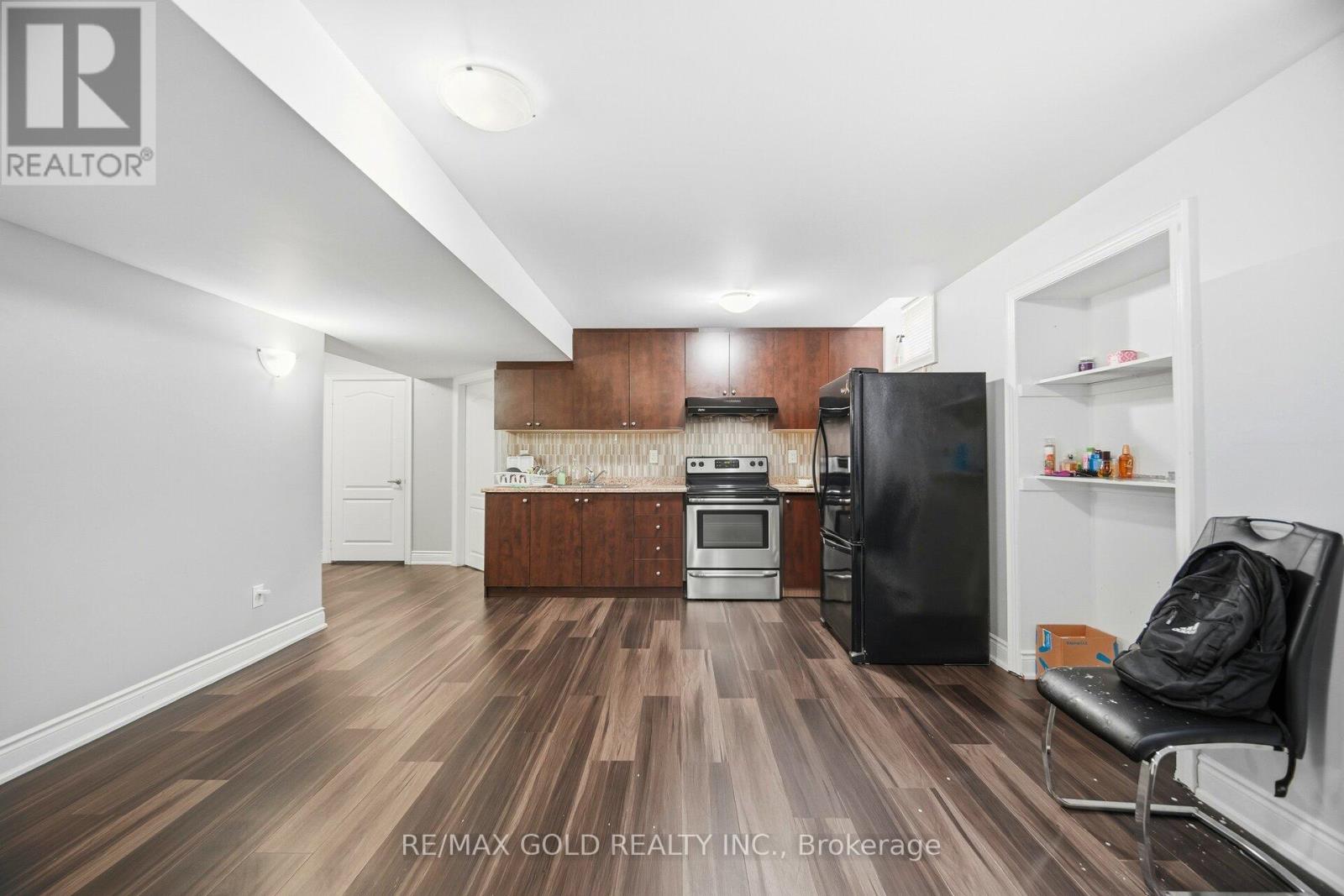 6 Hagerman Road, Brampton, Ontario  L6P 4C1 - Photo 45 - W12786176