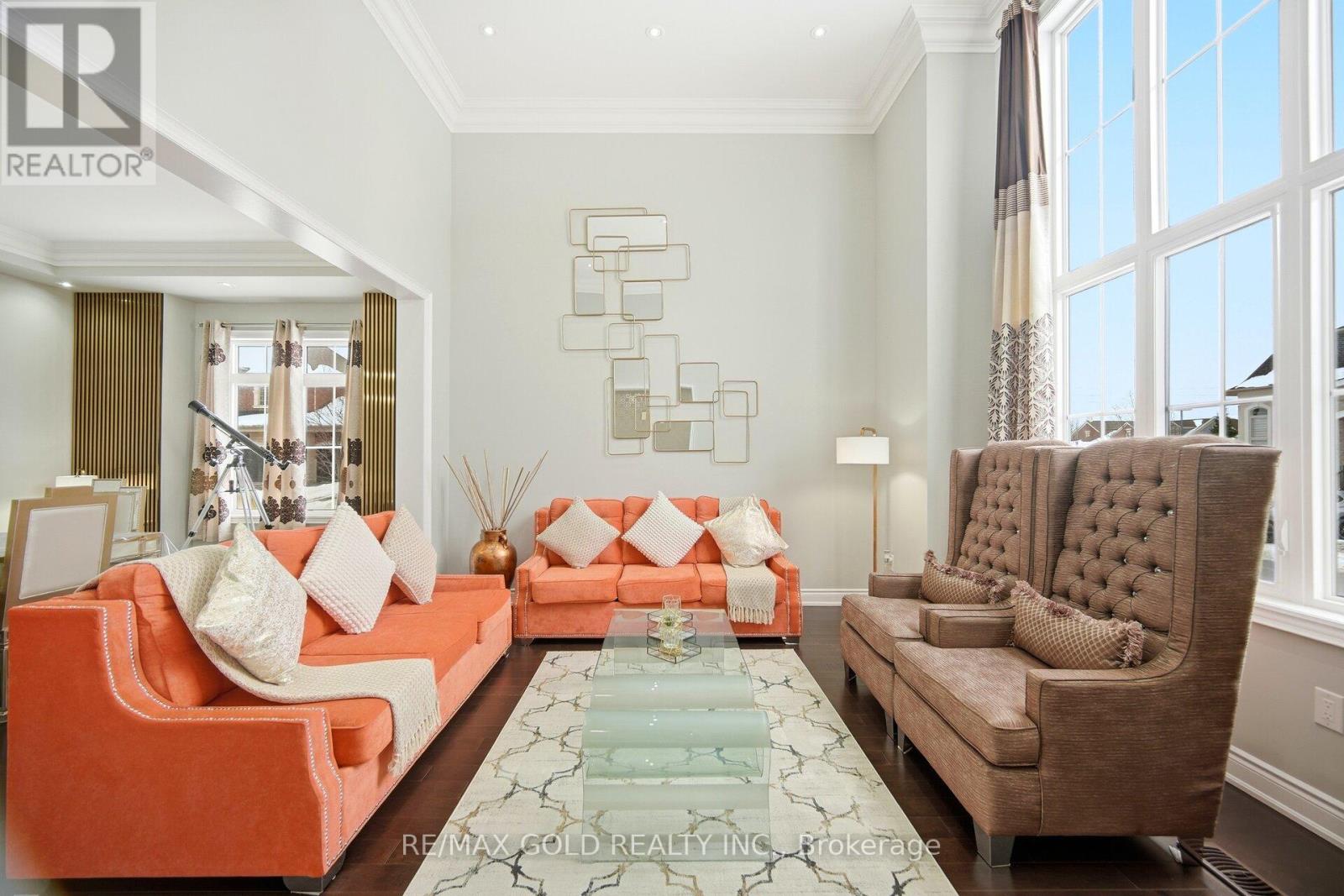 6 Hagerman Road, Brampton, Ontario  L6P 4C1 - Photo 7 - W12786176