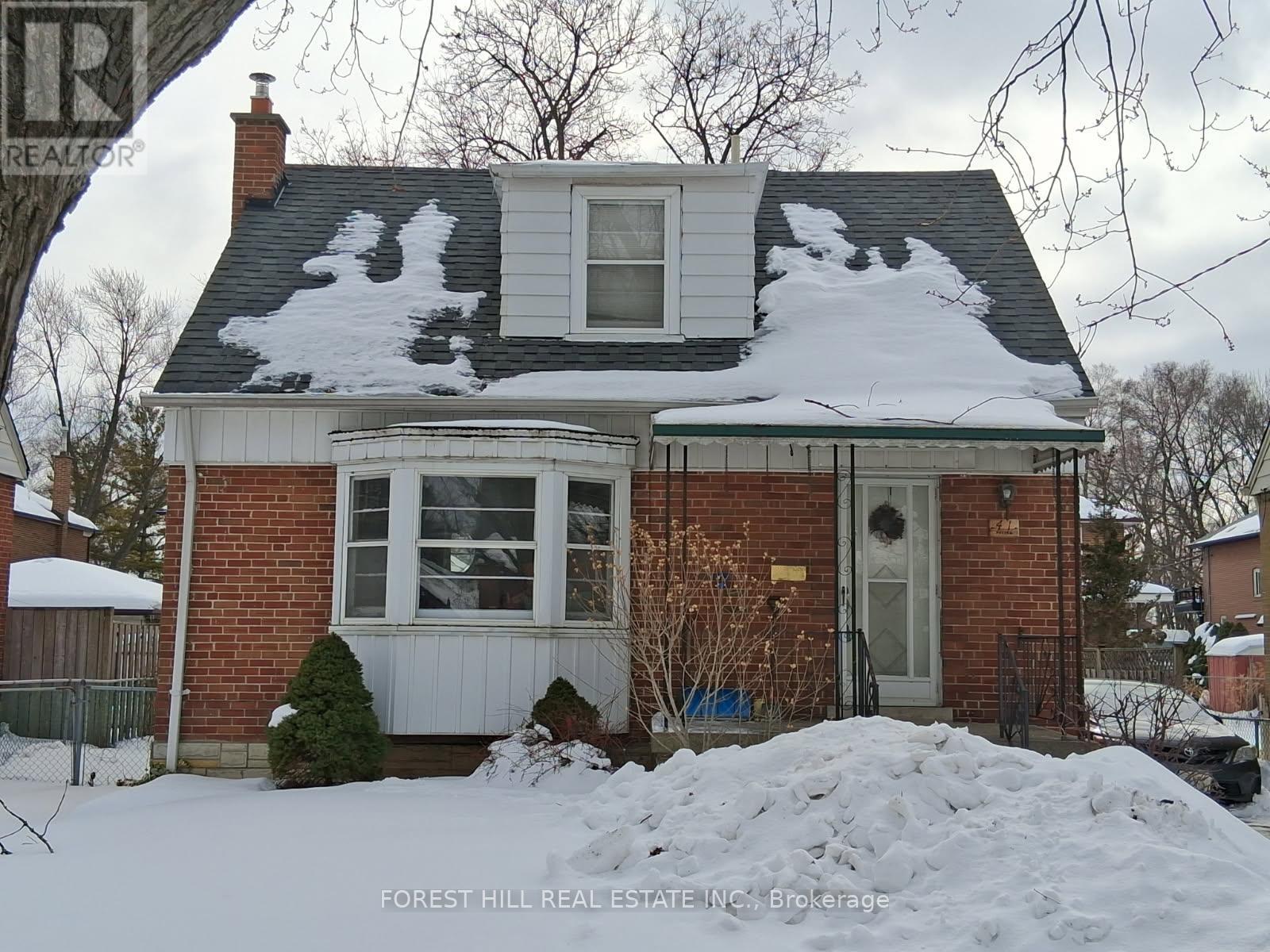 41 Patika Avenue, Toronto, Ontario  M9N 2G1 - Photo 3 - W12786180