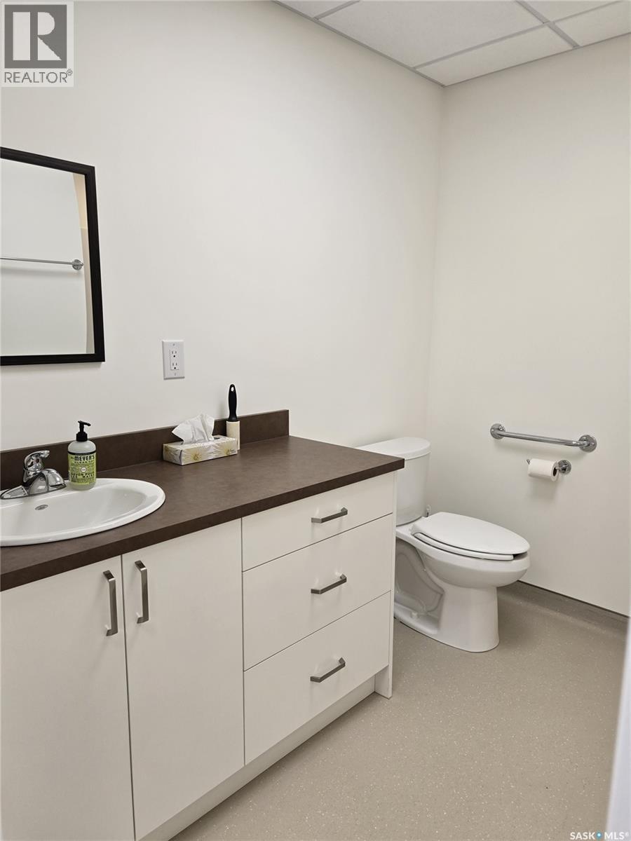 222 Franklin Street, Outlook, Saskatchewan  S0L 2N0 - Photo 12 - SK028500